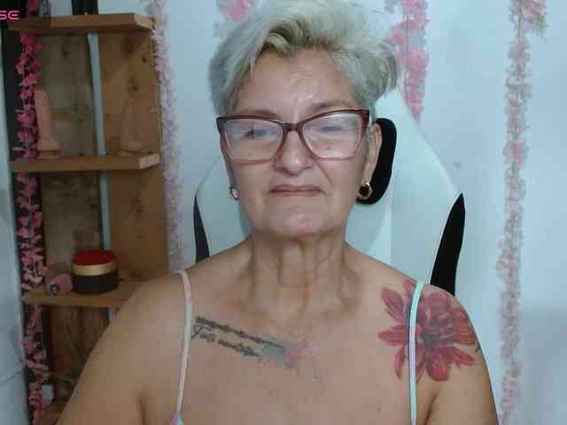 bety-cum3 webcam