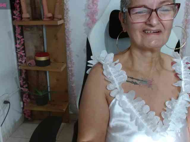 bety-cum3 webcam