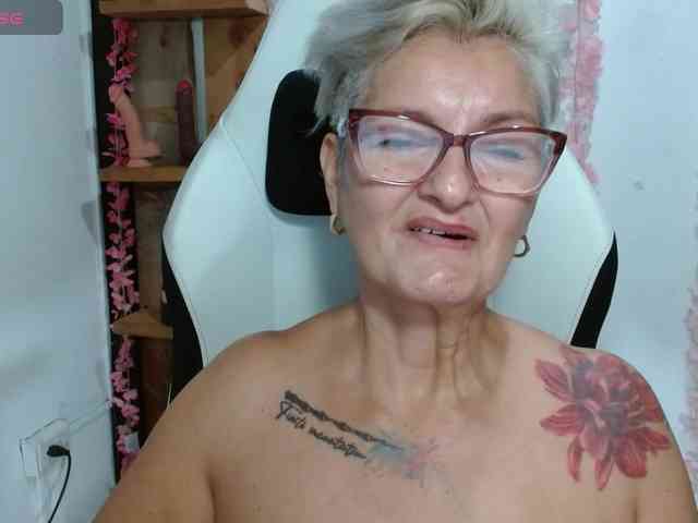 bety-cum3 webcam