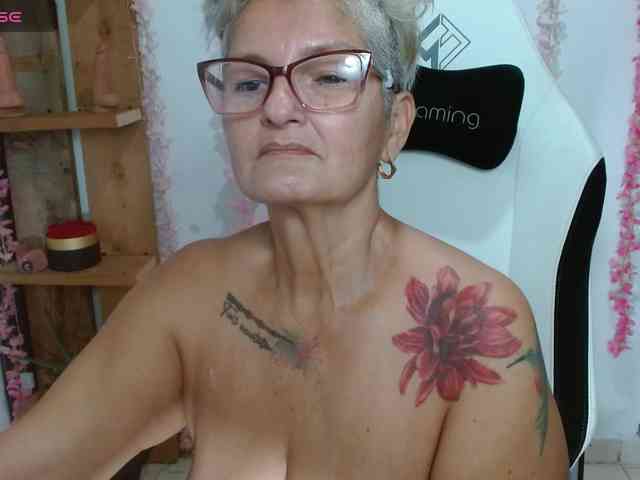 bety-cum3 webcam