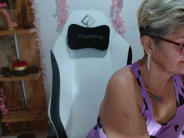 bety-cum3 webcam