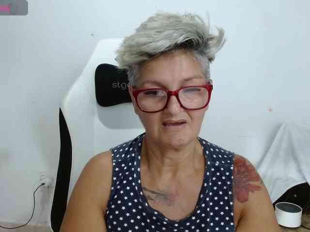 bety-cum3 webcam