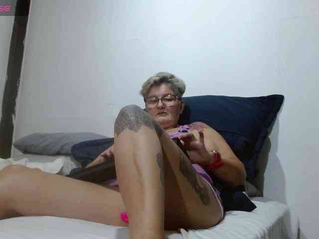 bety-cum3