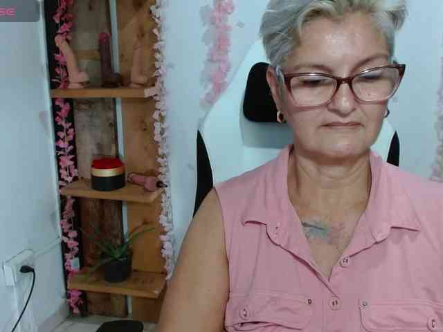 bety-cum3 webcam