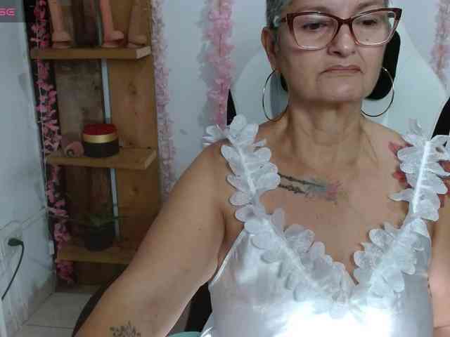 bety-cum3 webcam