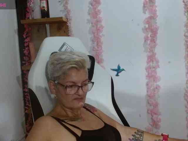 bety-cum3 webcam
