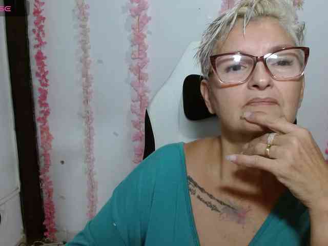 bety-cum3 webcam