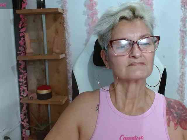 bety-cum3 webcam