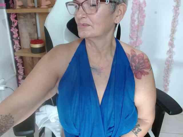 bety-cum3 webcam
