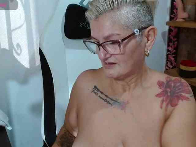 bety-cum3 webcam