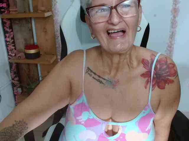 bety-cum3 webcam