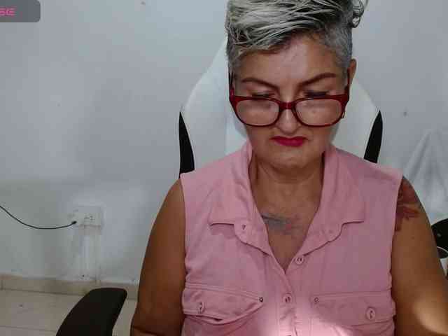 bety-cum3 webcam