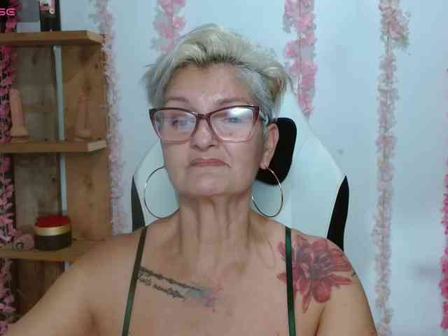bety-cum3 webcam
