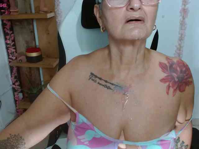 bety-cum3 webcam