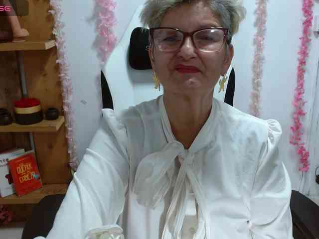 bety-cum3 webcam