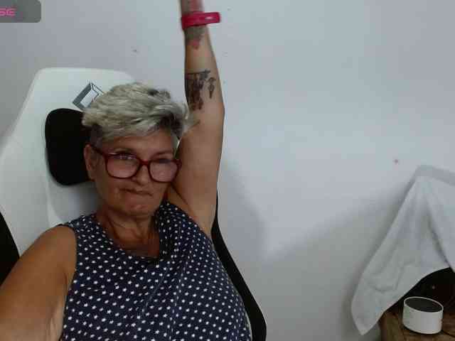 bety-cum3 webcam
