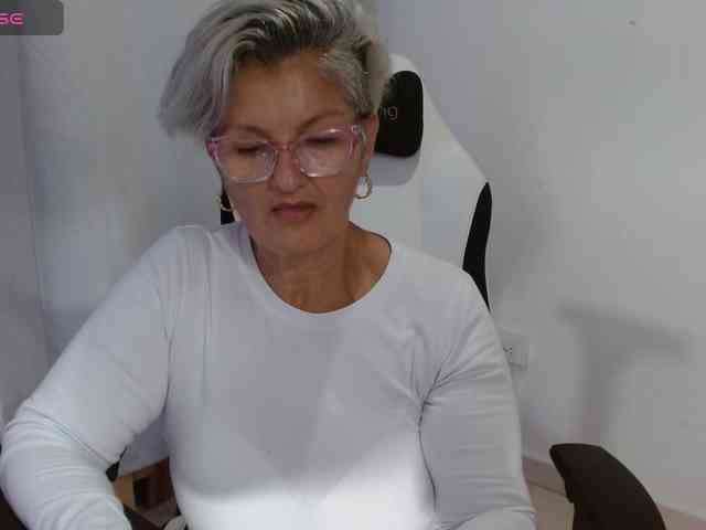 bety-cum3 webcam