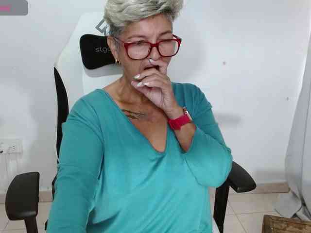 bety-cum3 webcam