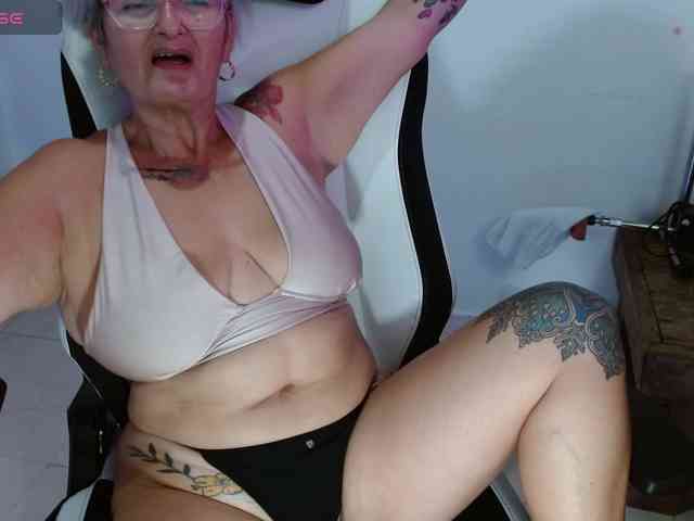 bety-cum3 webcam