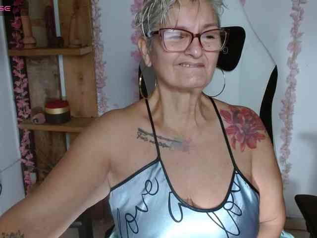 bety-cum3 webcam
