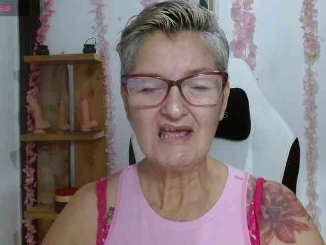 bety-cum3 webcam