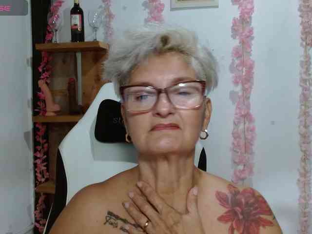 bety-cum3 webcam