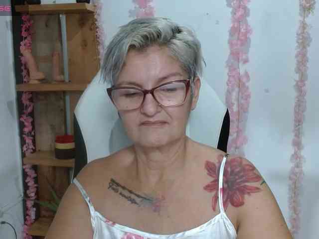 bety-cum3 webcam