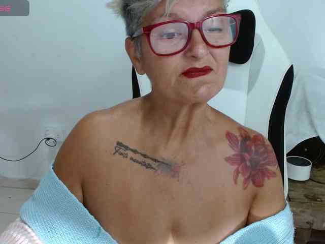 bety-cum3 webcam