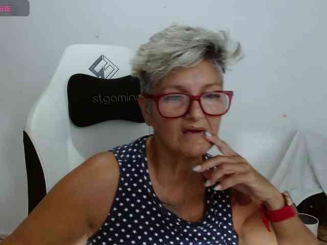 bety-cum3 webcam