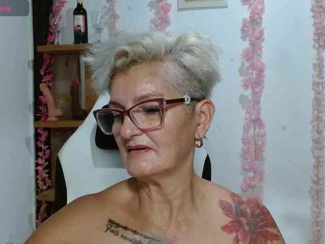 bety-cum3 webcam