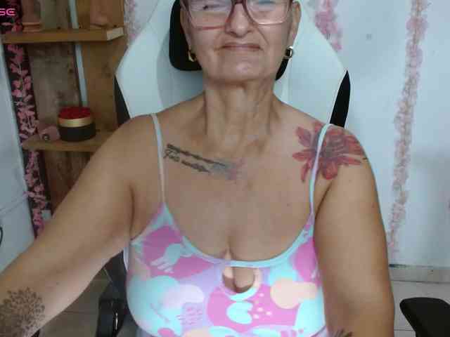 bety-cum3 webcam