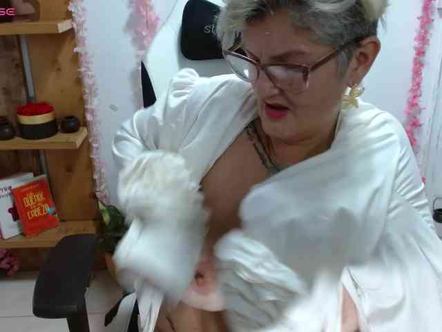 bety-cum3 webcam