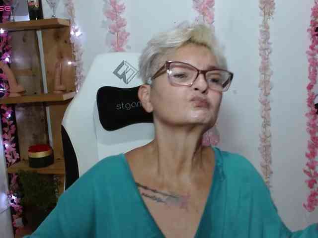 bety-cum3 webcam