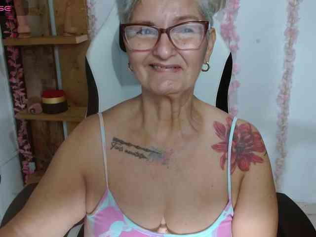 bety-cum3 webcam