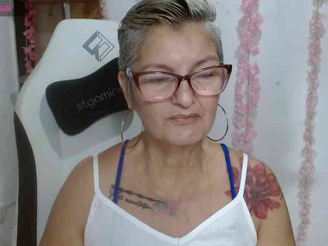 bety-cum3 webcam