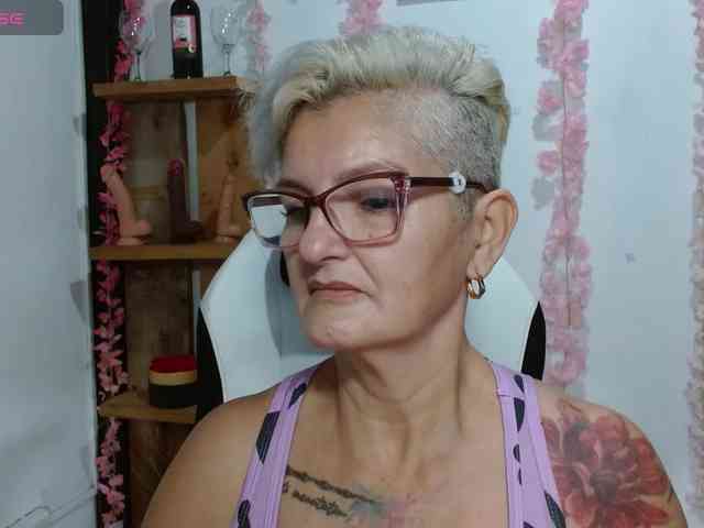 bety-cum3 webcam