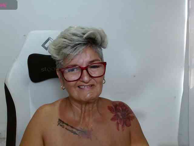 bety-cum3 webcam