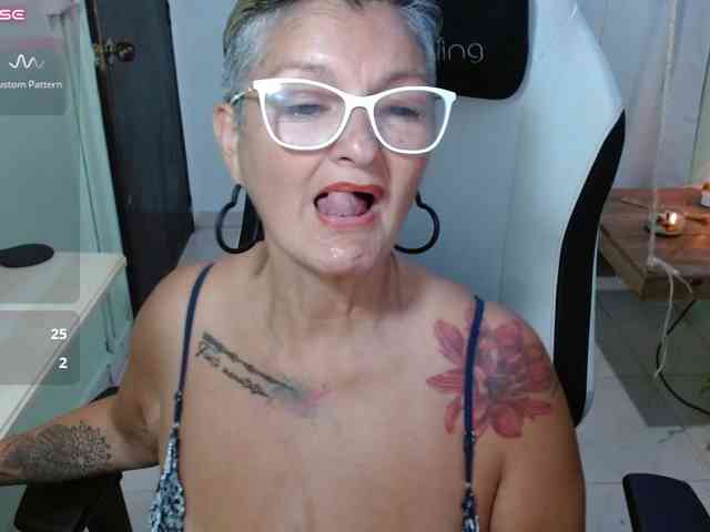 bety-cum3 bety-cum3