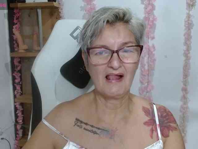 bety-cum3 webcam