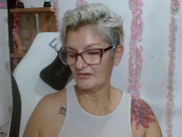 bety-cum3 webcam