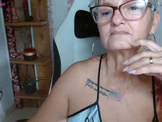 bety-cum3 webcam