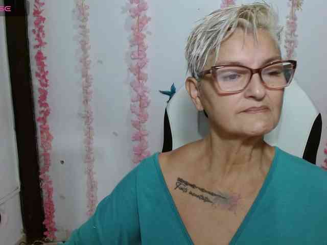 bety-cum3 webcam