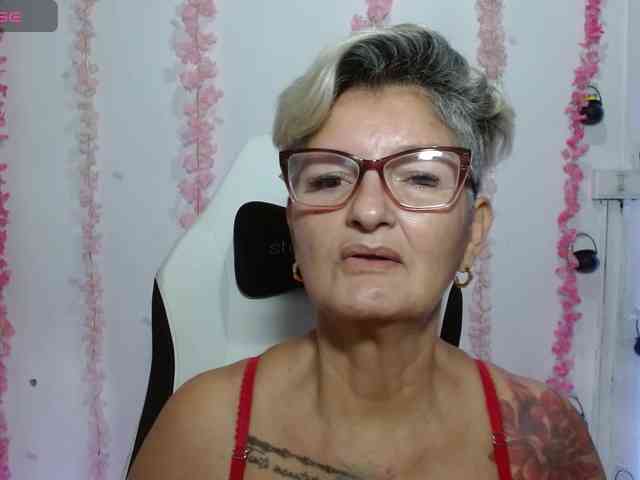 bety-cum3 webcam