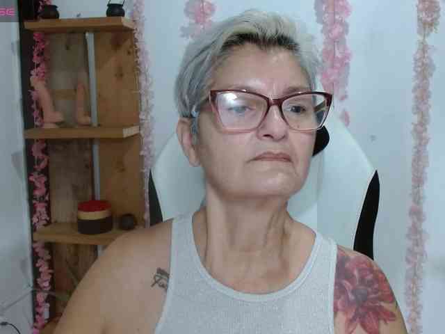 bety-cum3 webcam