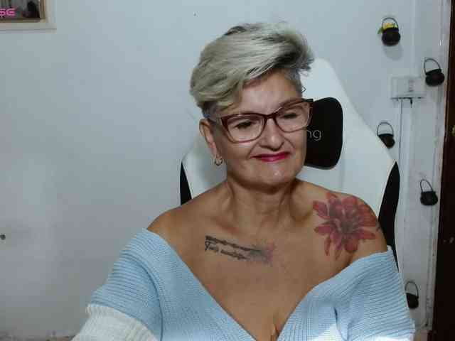 bety-cum3 webcam