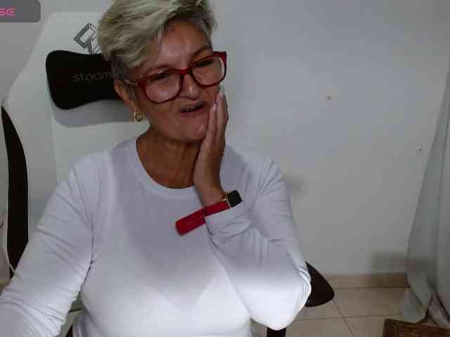 bety-cum3 webcam