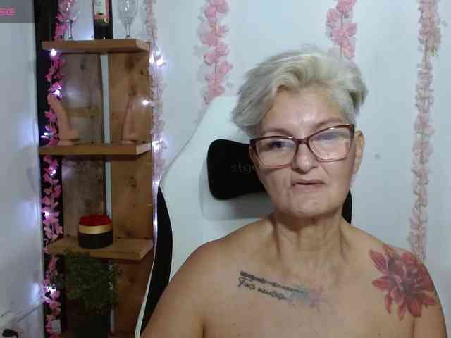bety-cum3 webcam