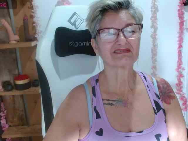 bety-cum3 webcam