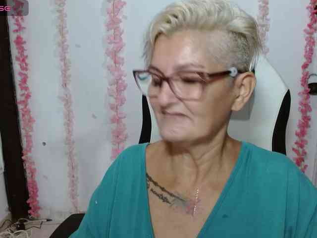 bety-cum3 webcam