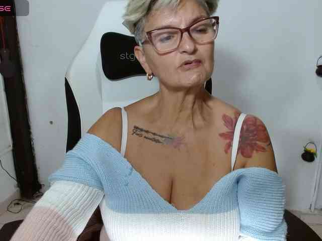 bety-cum3 webcam